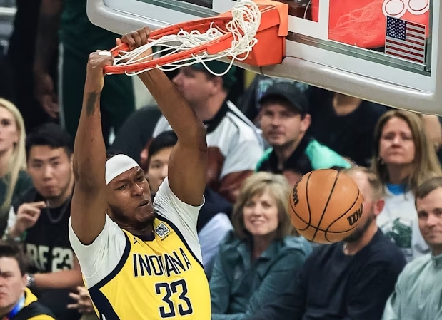 NBA直播季后赛前瞻：步行者对阵雄鹿 第二场较量一触即发