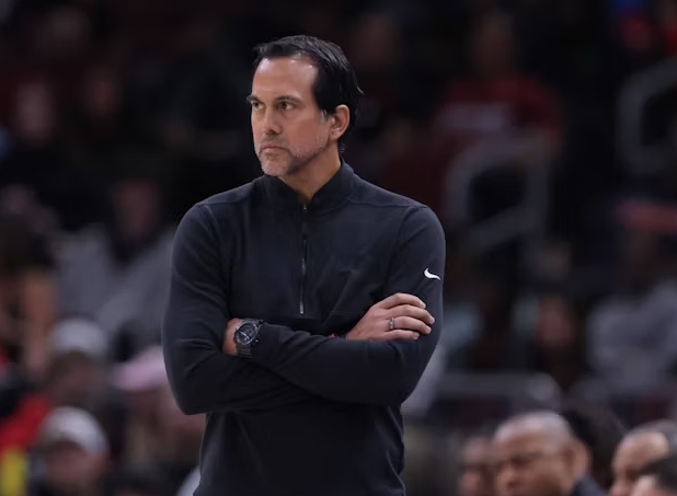 NBA直播比赛前瞻:热火队vs骑士队-G4阵容预测、球队新闻、状态指南