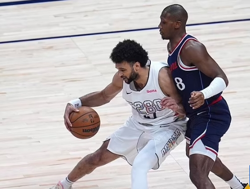 NBA直播赛后情书:掘金131比115击败快船，系列赛3比2领先